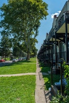 Building Photo - Lansdowne Meadows