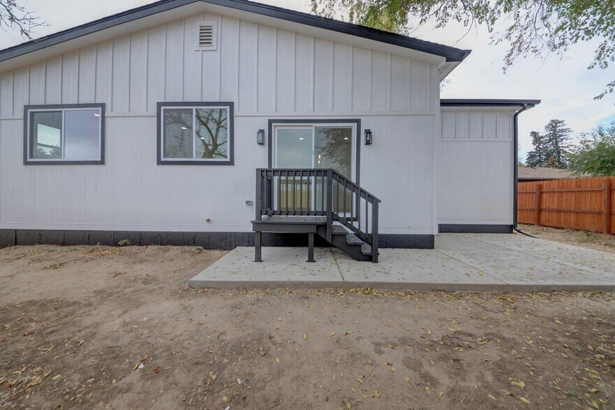 Building Photo - 7001 W 48th Ave