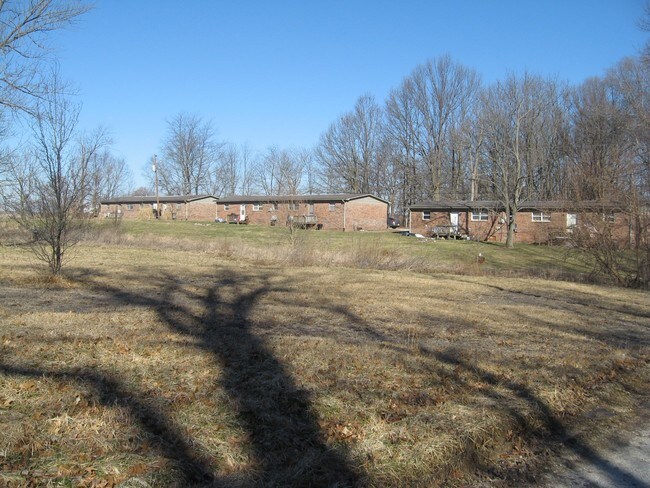 Building Photo - 2215-2239 N PR 470 W