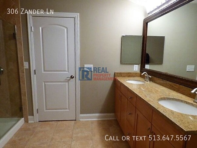Building Photo - 306 Zander Ln