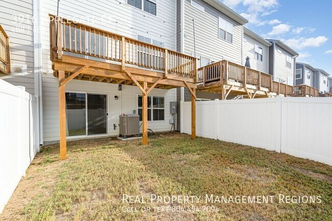 Building Photo - 3916 Applegate Ct