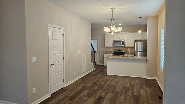 Building Photo - 1216 Paradise Hill Rd