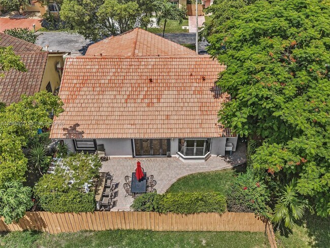 Building Photo - 7457 SW 112th Pl