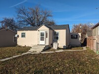 Building Photo - Two Bedroom House in Central Missoula with...