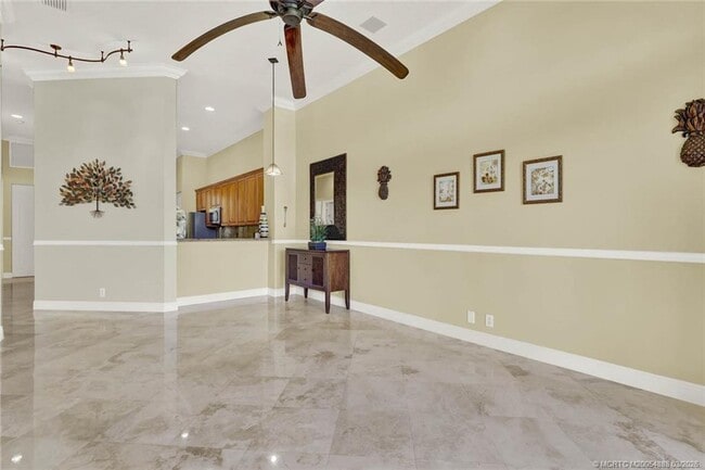 Building Photo - 2434 SW Island Creek Trail