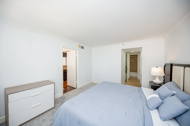 Building Photo - 3525 Sage Rd