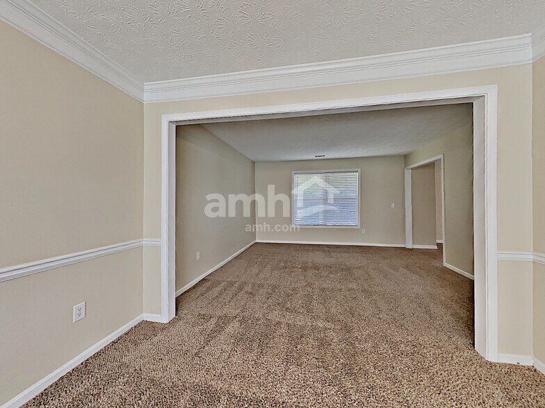 Building Photo - 1318 Baylor Dr