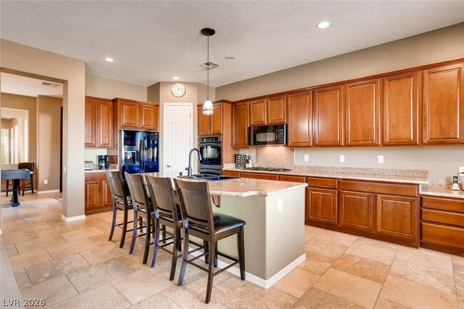 Building Photo - 2558 Kinghorn Pl