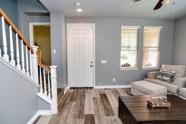 Building Photo - 27427 Lock Haven Ct