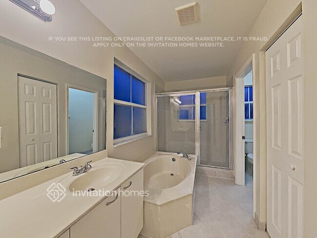 Building Photo - 5352 SW 155th Ave