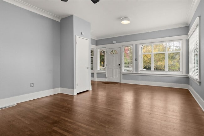 Building Photo - 8633 Wabash Ave S