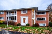 Building Photo - 2680 Highland Ave