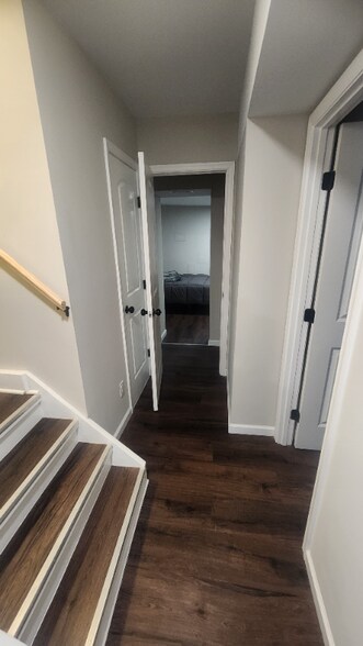 Building Photo - 3512 Holmes Ave