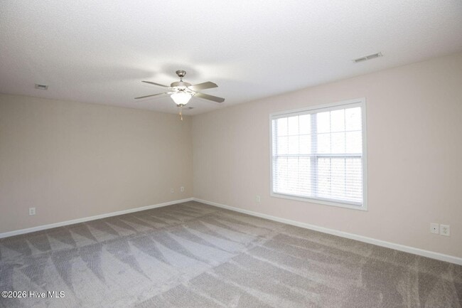 Building Photo - 62 Forest Mountain Ct