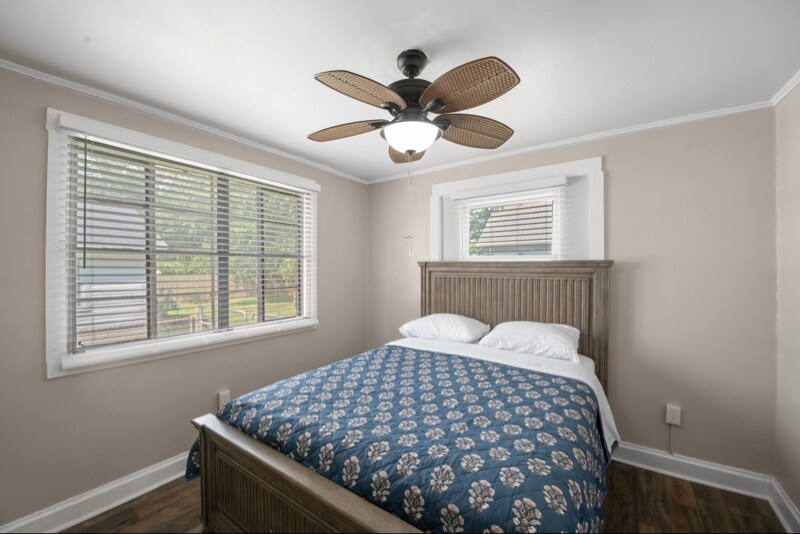 Building Photo - 14 Concord St