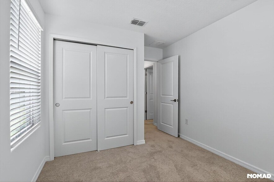 Building Photo - 316 Riverfront Wy