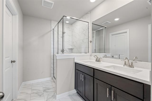 Building Photo - 1329 Water Canna Dr