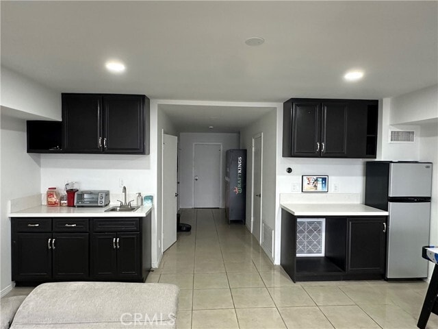 Building Photo - 7930 Vulcan Dr