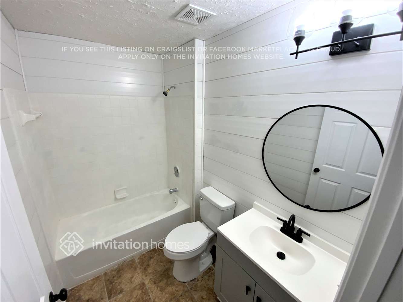 Building Photo - 11279 Chertsey Ln