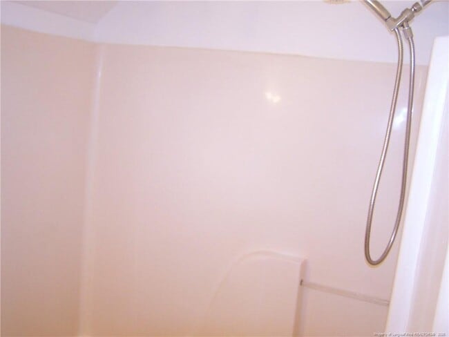Building Photo - 7719 Temperance Dr