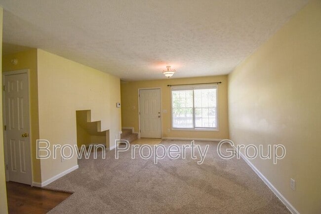 Building Photo - 810 Ethelored St
