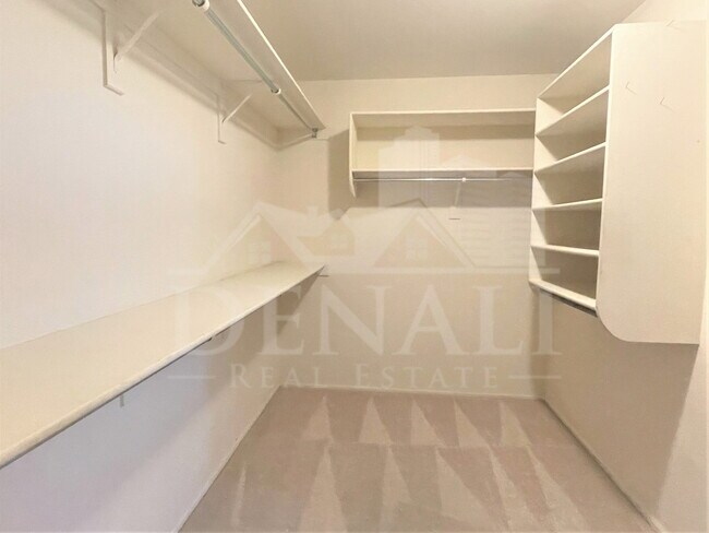 Building Photo - 2520 N 109th Ave