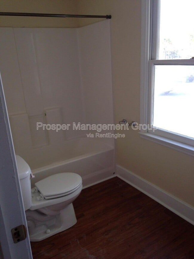 Building Photo - 64.5 Columbus St