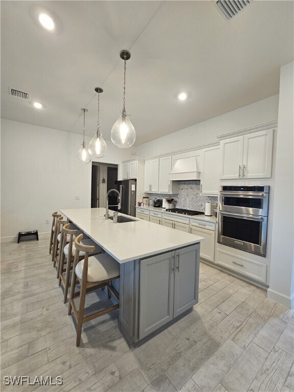 Building Photo - 25629 Shoreline Gaze Dr