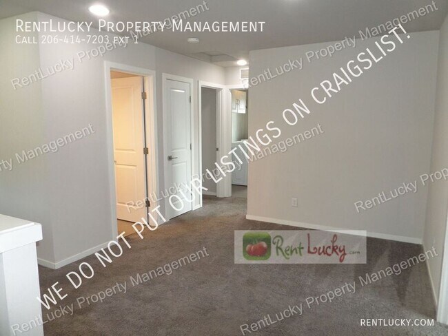 Building Photo - 24520 95th Pl S