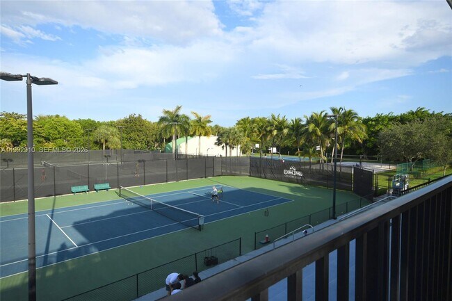 Building Photo - 10380 NW 46th St