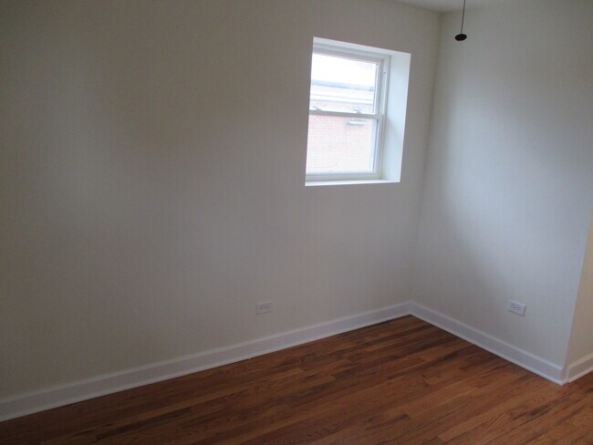 Building Photo - 12254 S McDaniels St