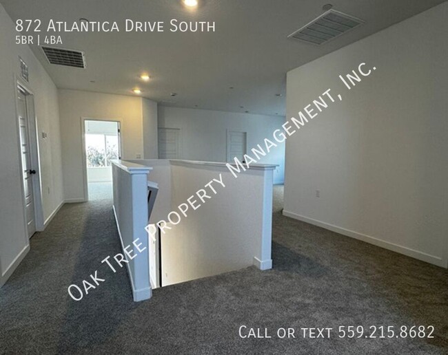 Building Photo - 872 Atlantica Dr S