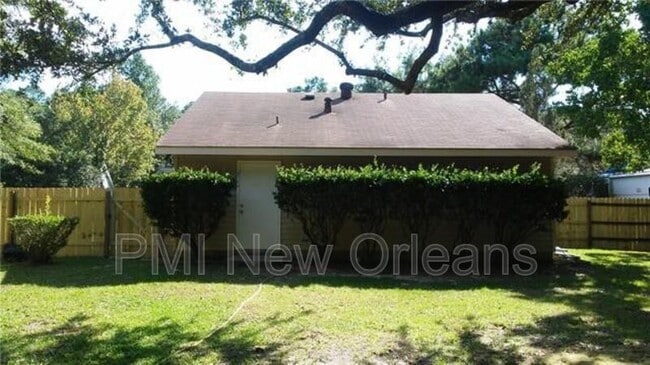 Building Photo - 200 Timber Ridge Dr
