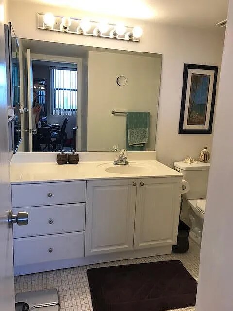 Building Photo - 290 174th St St