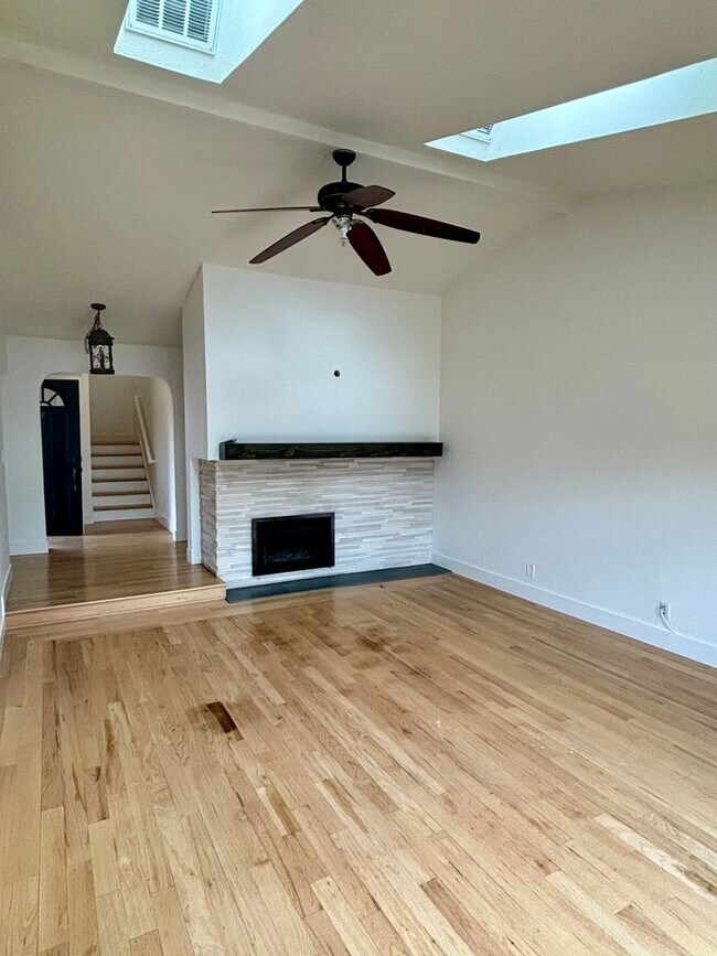 Building Photo - Outstanding Concord/Clayton Border- 5 bed 2.5 bath home with Pool and Hot-Tub and so much more!