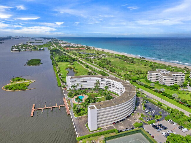 Building Photo - 2505 S Ocean Blvd