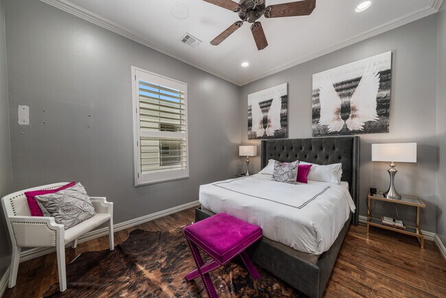 Building Photo - 4003 Wycliff Ave