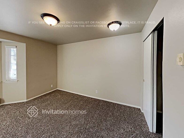 Building Photo - 3029 Silver Crest Dr