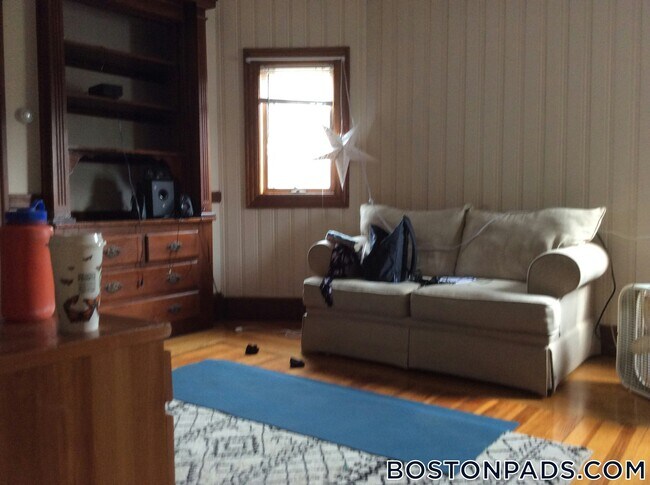 Building Photo - 258 Boston Ave