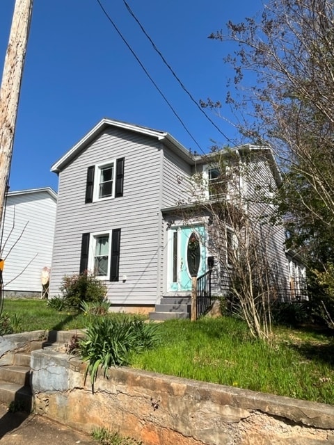 House front - 803 Grove St