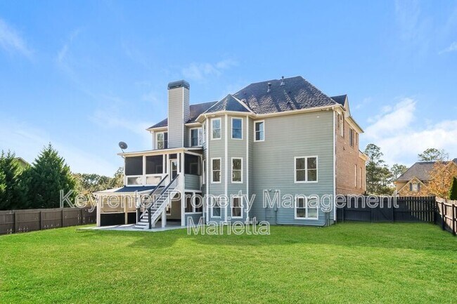 Building Photo - 3356 Renfro St