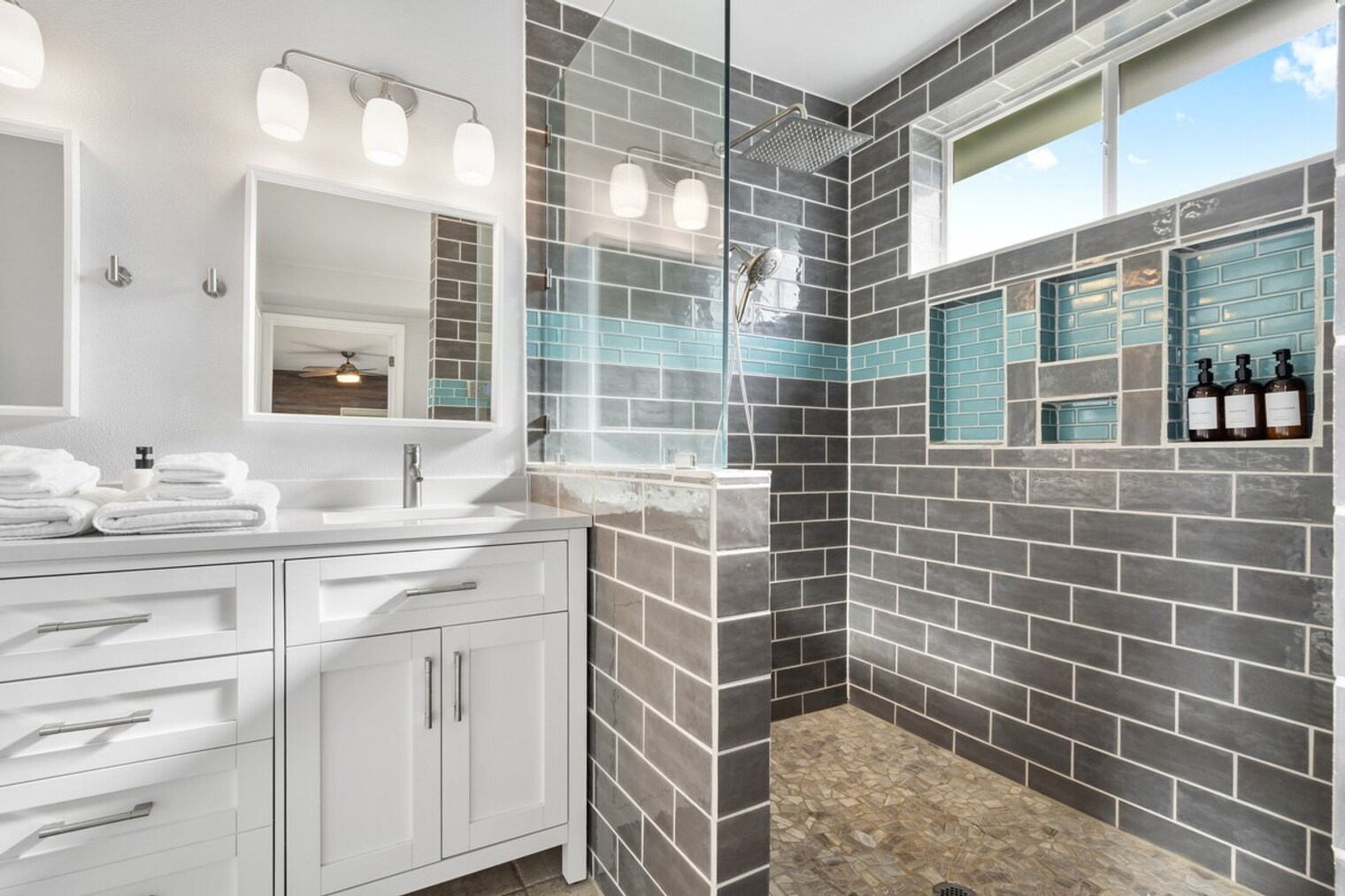 Building Photo - 23006 63rd Ave W