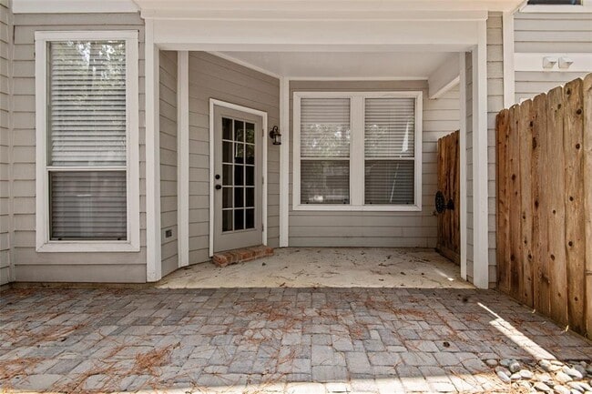 Building Photo - 107 S Spiral Vine Cir