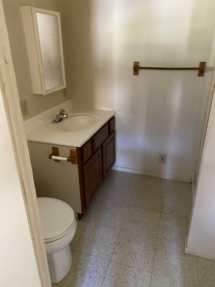 Building Photo - 36517 Sunshine Rd