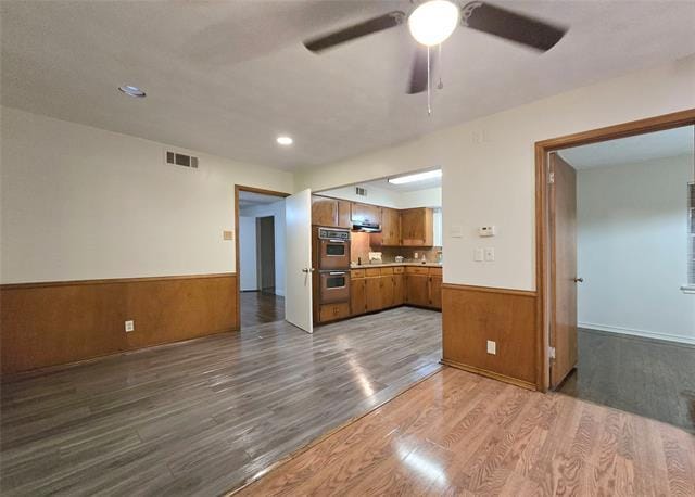 Building Photo - 648 Penguin Dr