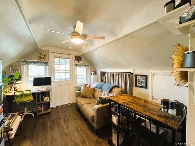 Building Photo - 244 E Hudson St