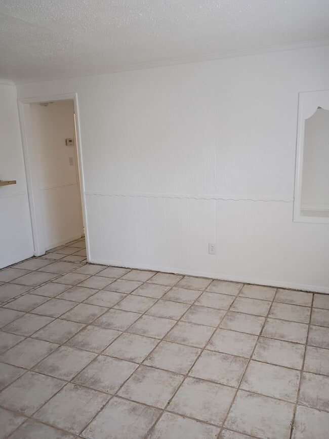 Building Photo - 3637 Teal Dr