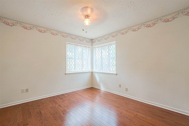 Building Photo - 8706 Tavistock Dr