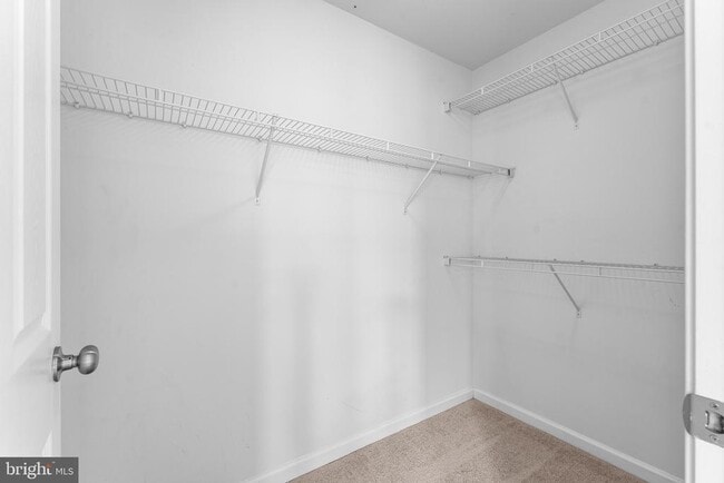 Building Photo - 7258 Mockingbird Cir