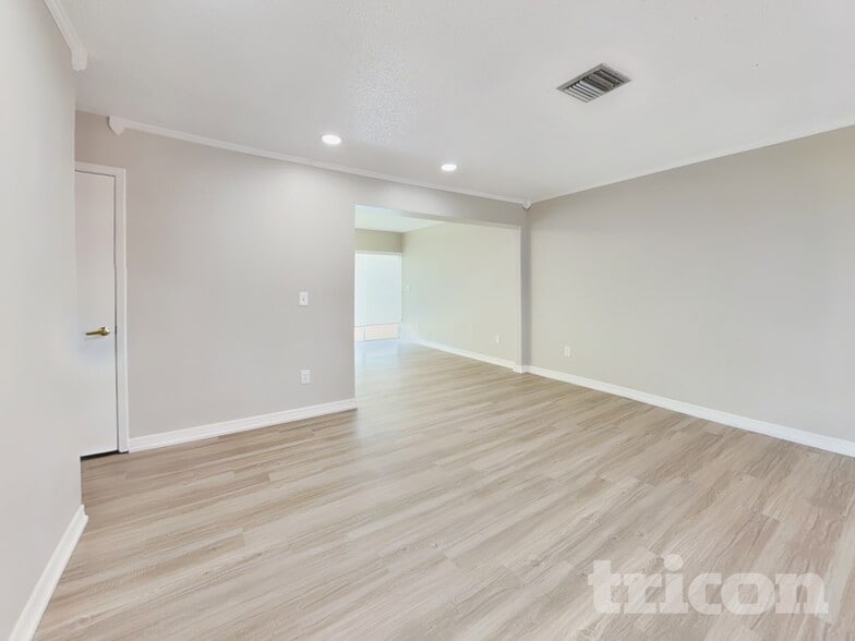 Building Photo - 6387 Otis Rd